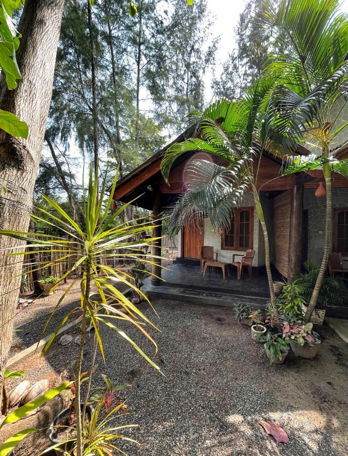 New Roy Guest House Kalkudah  Zewnętrze zdjęcie