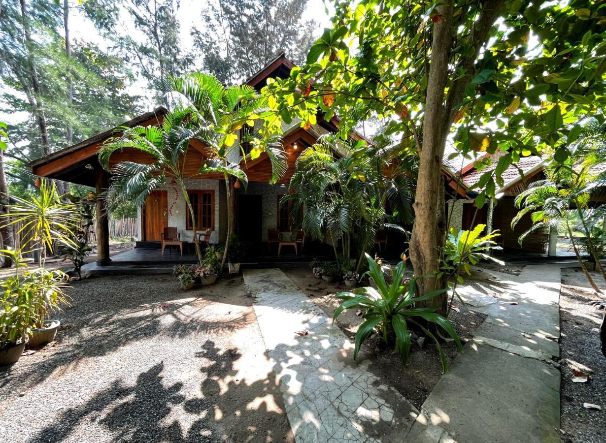 New Roy Guest House Kalkudah  Zewnętrze zdjęcie